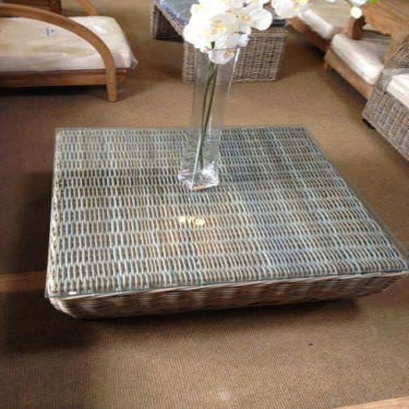 100cm Natural Wicker Glass Topped Coffee Table