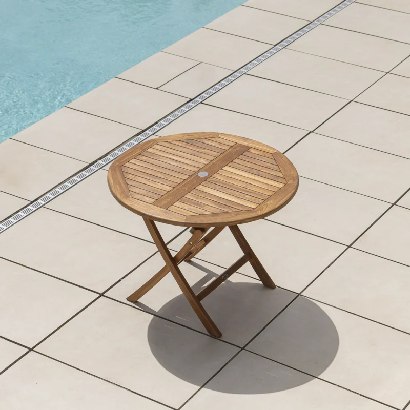 Halo 4 or 6 Seater Dining Table