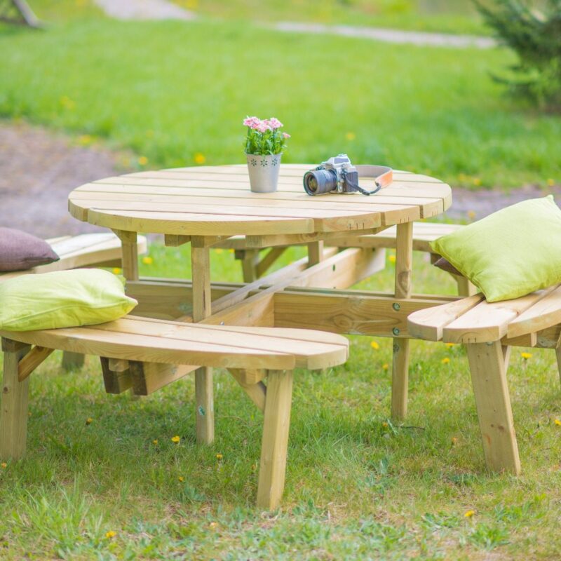 Idless Circular Picnic Bench
