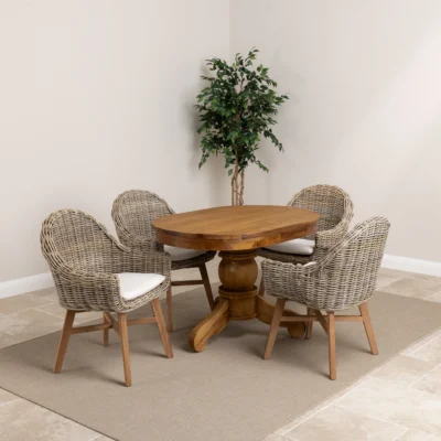 Cairn 4 Seater Dining Set with Scandi Armchairs